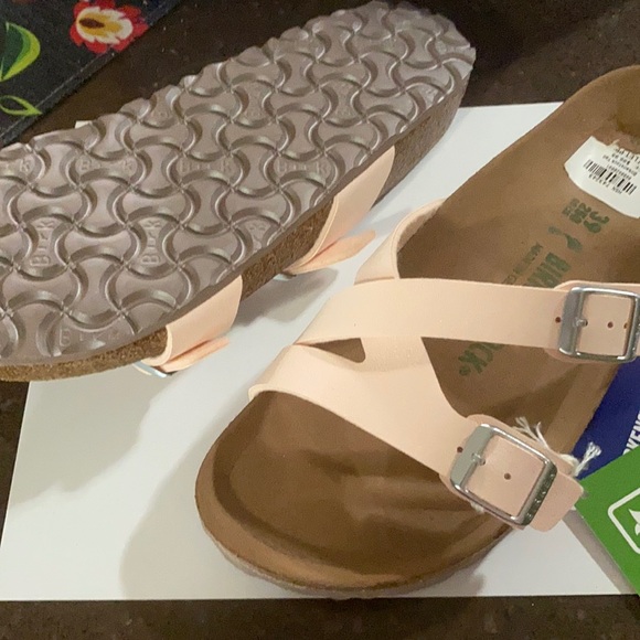 Birkenstock Women's Sandals - Light Pink - Picture 5 of 5